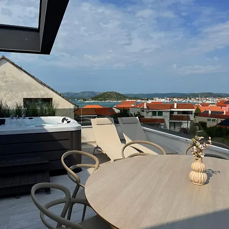 Penthouse Amicaliving Murter