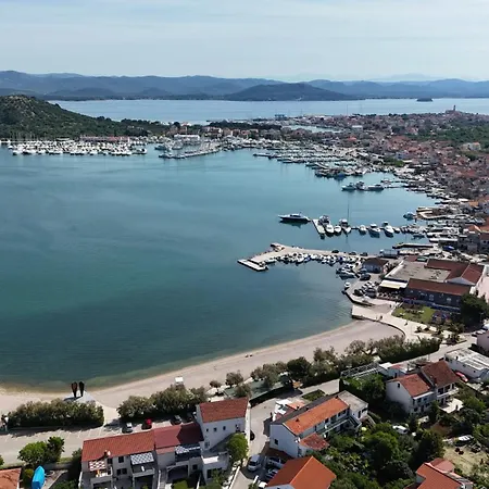 Penthouse Amicaliving 아파트 *