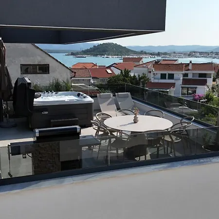 아파트 Penthouse Amicaliving *