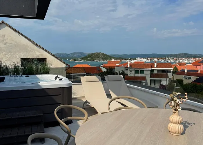 Penthouse Amicaliving Murter